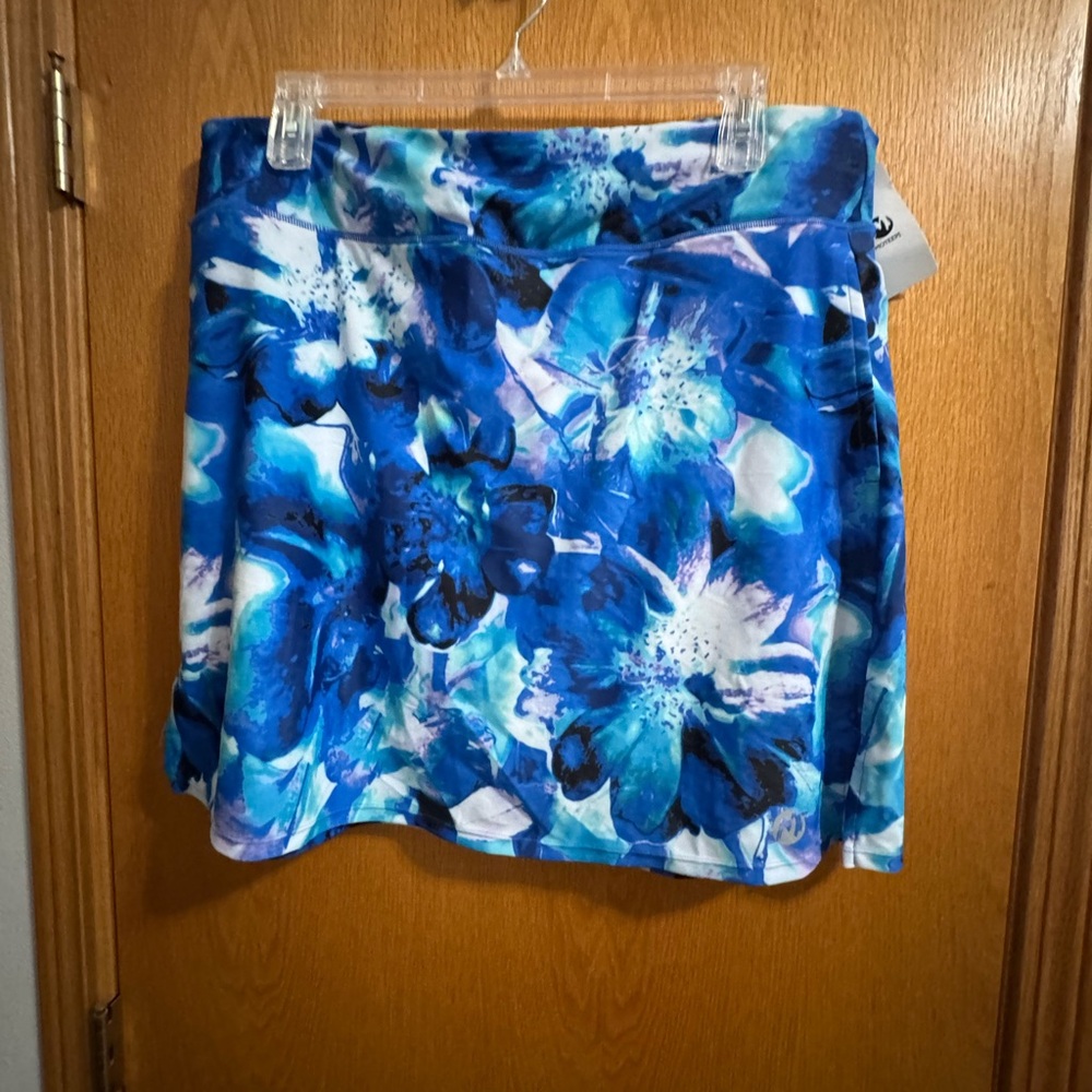 NWT skort 3x Moteepi attached shorts
